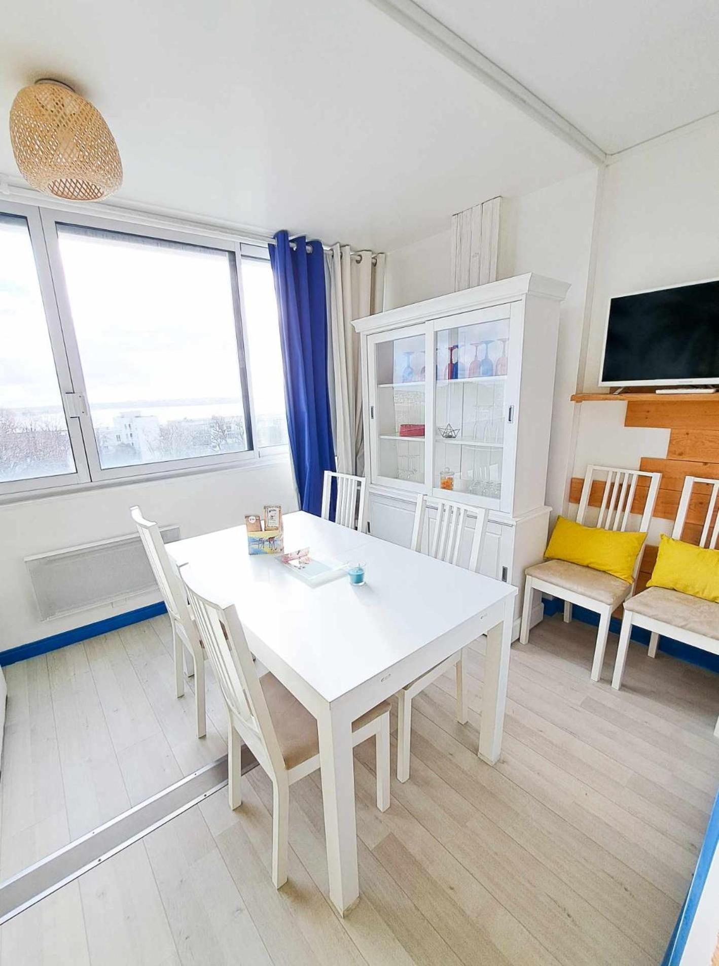 L'Escale - Vue Mer, Plage, Centre Ville, Ideal Pour Couple Royan Luaran gambar