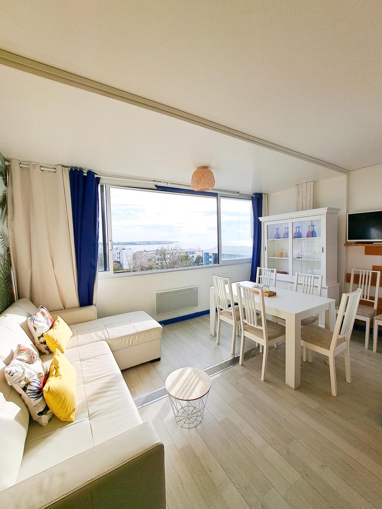 L'Escale - Vue Mer, Plage, Centre Ville, Ideal Pour Couple Royan Luaran gambar